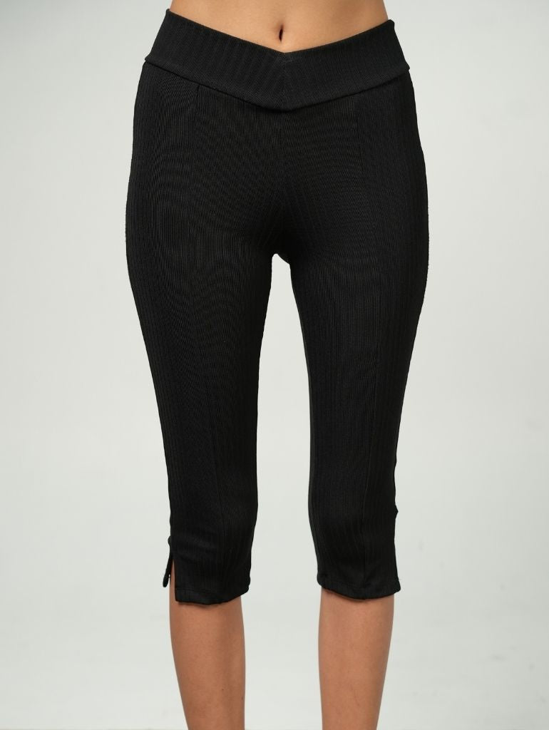 Aiko Rib Capri Pants