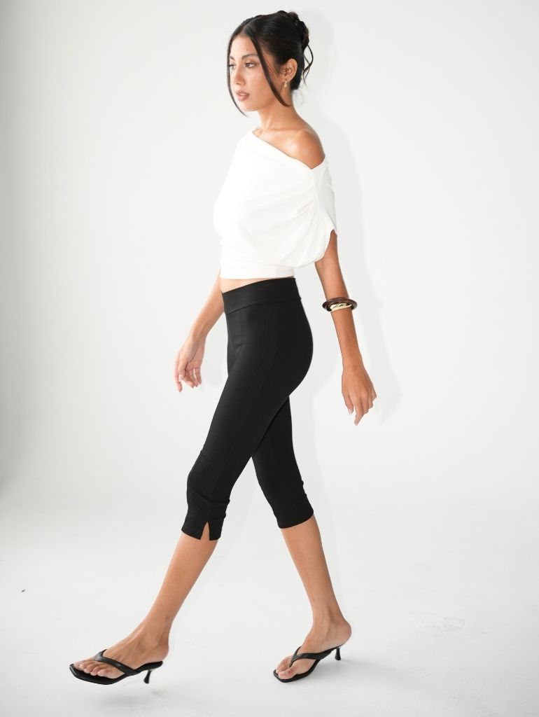 Aiko Rib Capri Pants