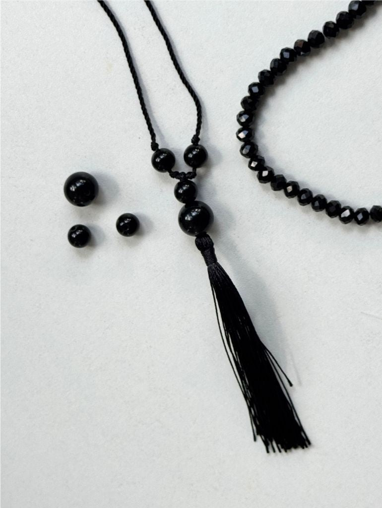 Tassel Necklace/Black