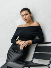 Savannah Off Shoulder Top in Black