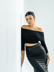 Savannah Off Shoulder Top in Black