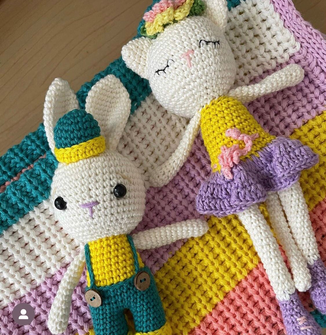 𝔹𝕠𝕪𝕤 + 𝔾𝕚𝕣𝕝𝕤 | Hand-knit Dolls: Pippa & Perry